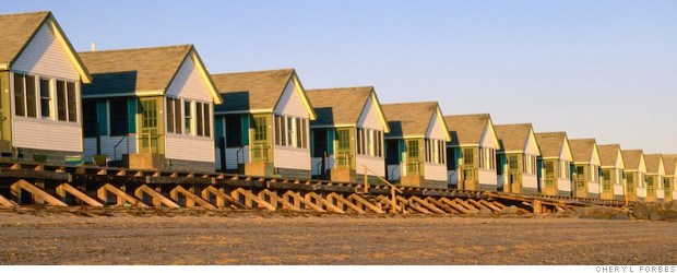 Rental cottages on Truro Beach in Cape Cod.