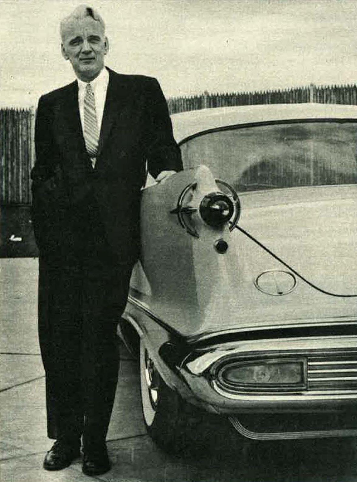 virgil-exner-designchief3