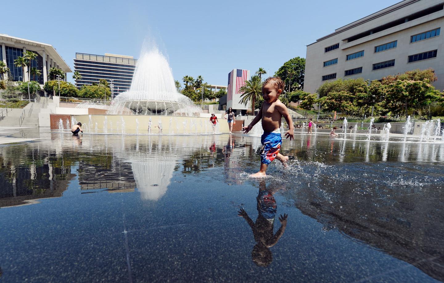 Southern California Swelters Under Major Heat Wave