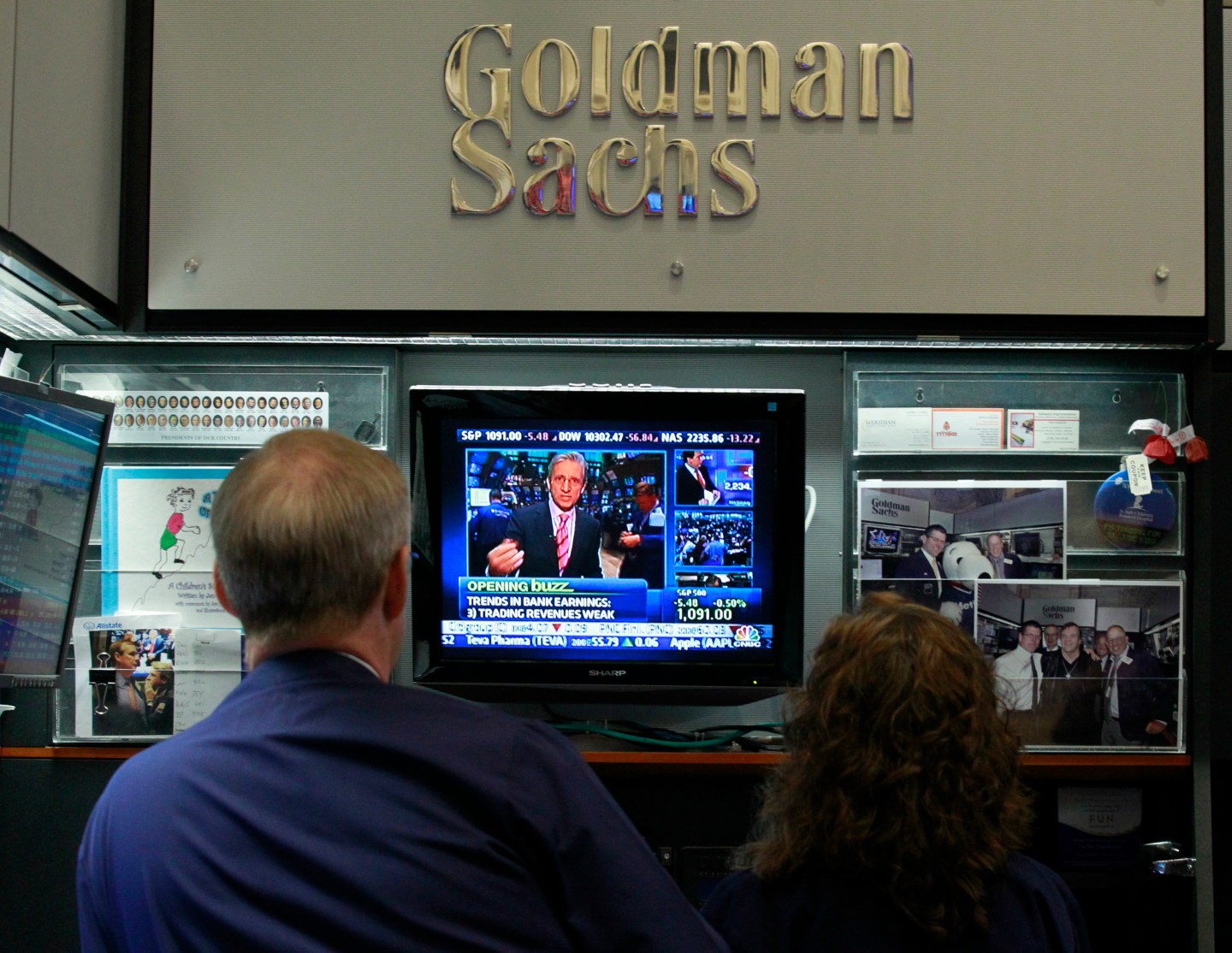 Gs Traders Goldman Sachs Employees Have Gotten a Huge Pay Cut | Fortune