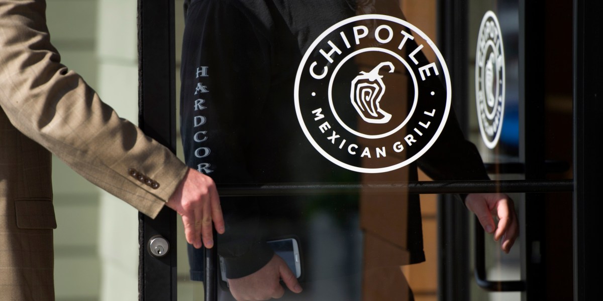 Starbucks Exec Quits For Chipotle Chief Information Officer Role Fortune