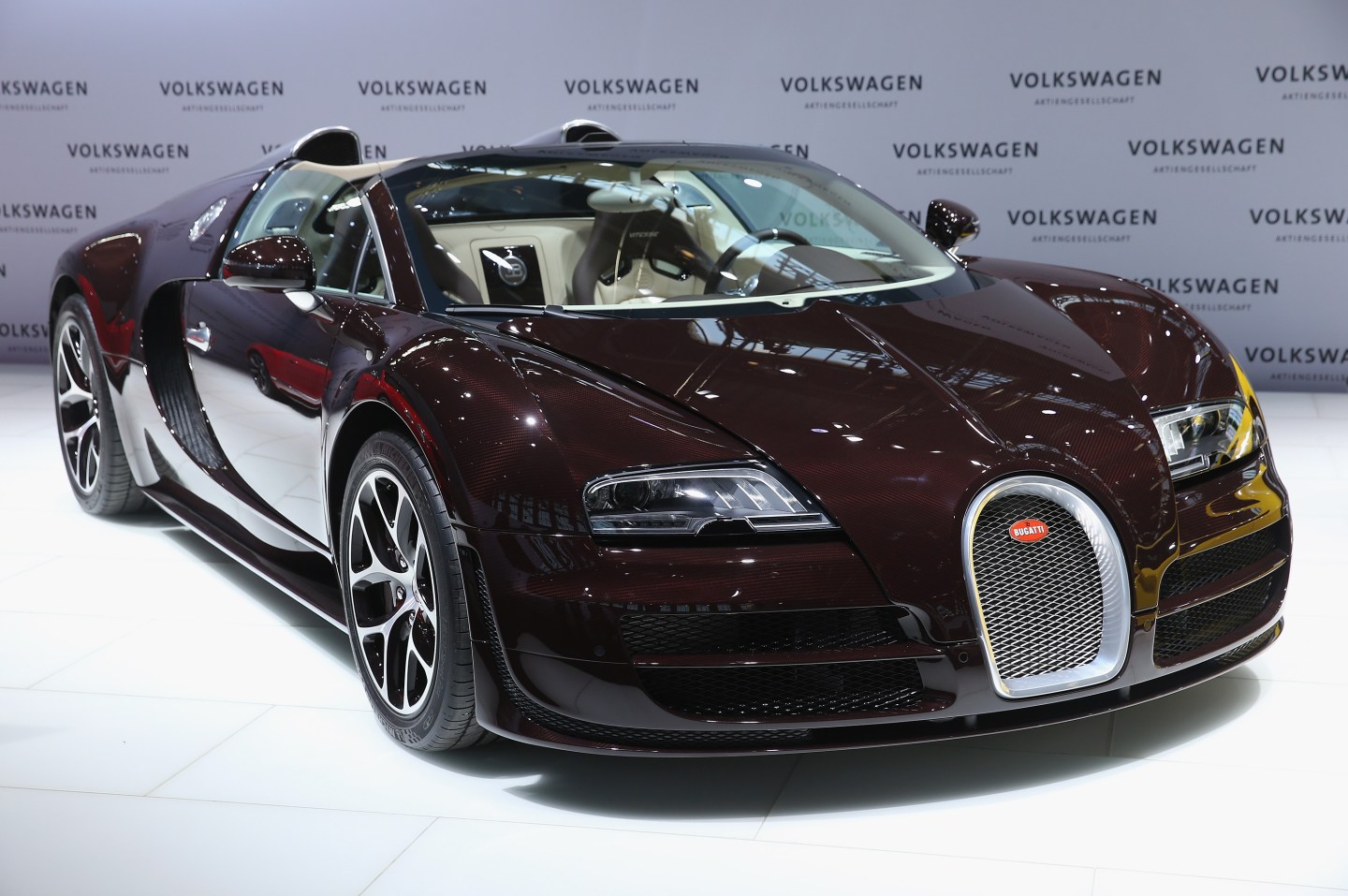 Volkswagen Just Sold the Last Bugatti Veyron | Fortune