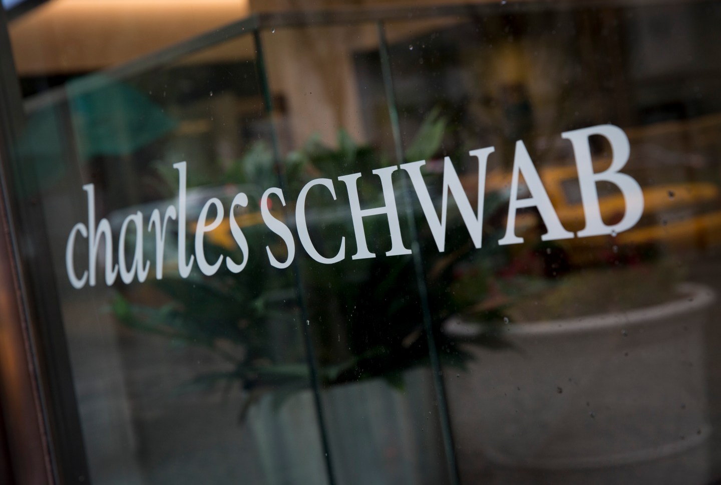 Charles Schwab Corp. Ahead of Earnings