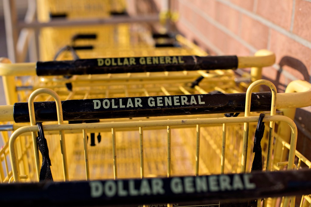 Dollar General Quarterly Comparable Sales Drop Fortune Dollar General Quarterly Comparable Sales Drop Fortune