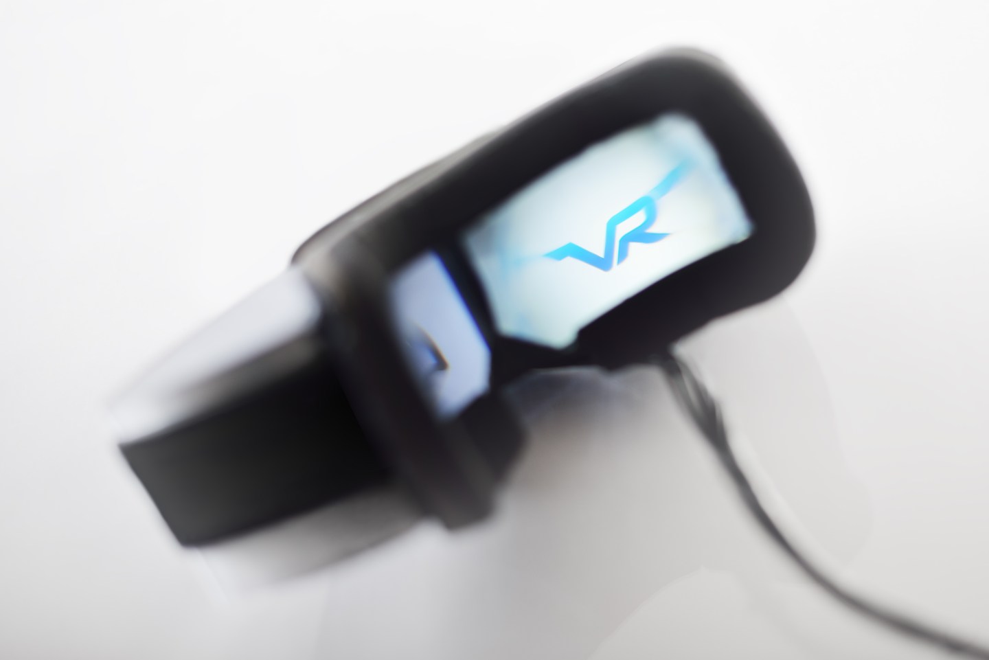 VR Union Claire headset