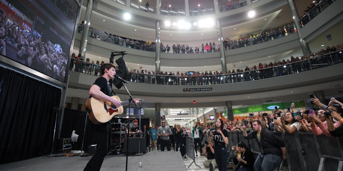 Vine Videos 2015 Starbucks Lowe S Shawn Mendes And Marketing Hits Fortune