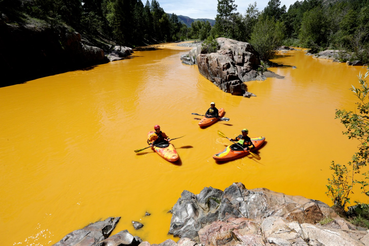 APTOPIX Mine Waste Leak
