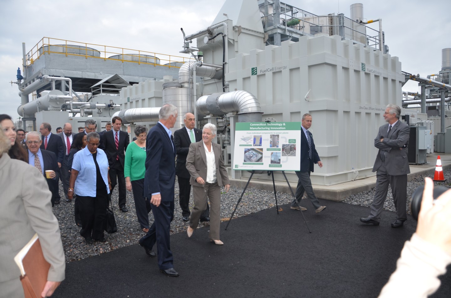 EPA Administrator Gina McCarthy toured FuelCell Energy's Bridgeport fuel cell park in Oct. 2014, declaring it “reflects a pathway for American energy security and ingenuity.”