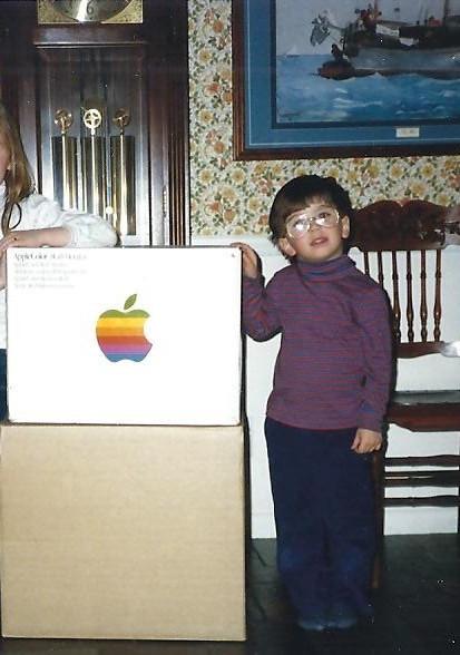 John - The first Apple arrives! Jan1988