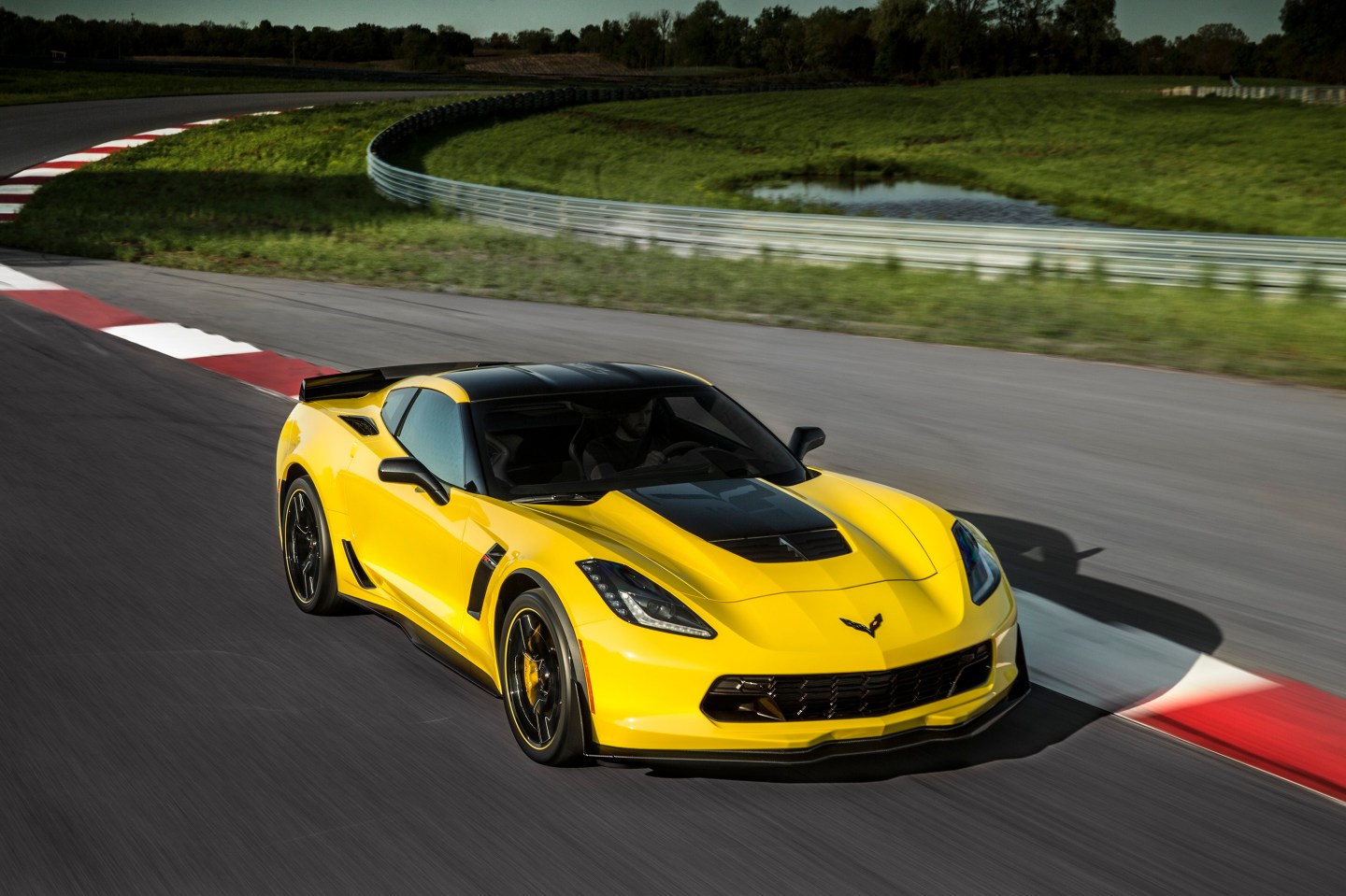 2016 Corvette Z06 C7.R Edition