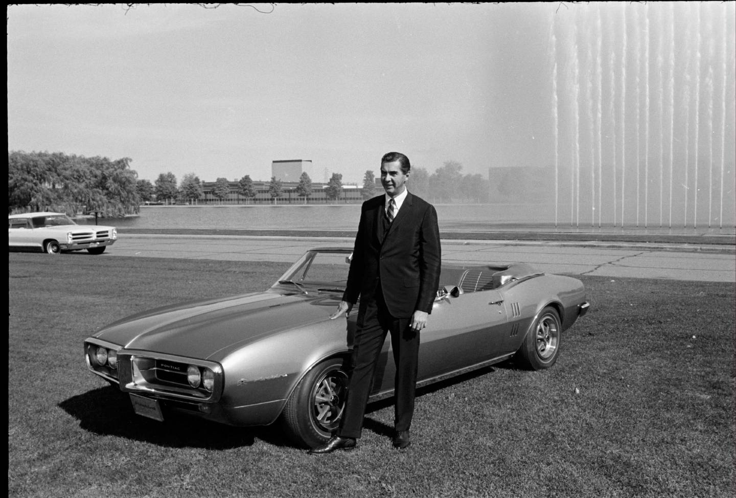 1967 Pontiac Firebird - John Delorean