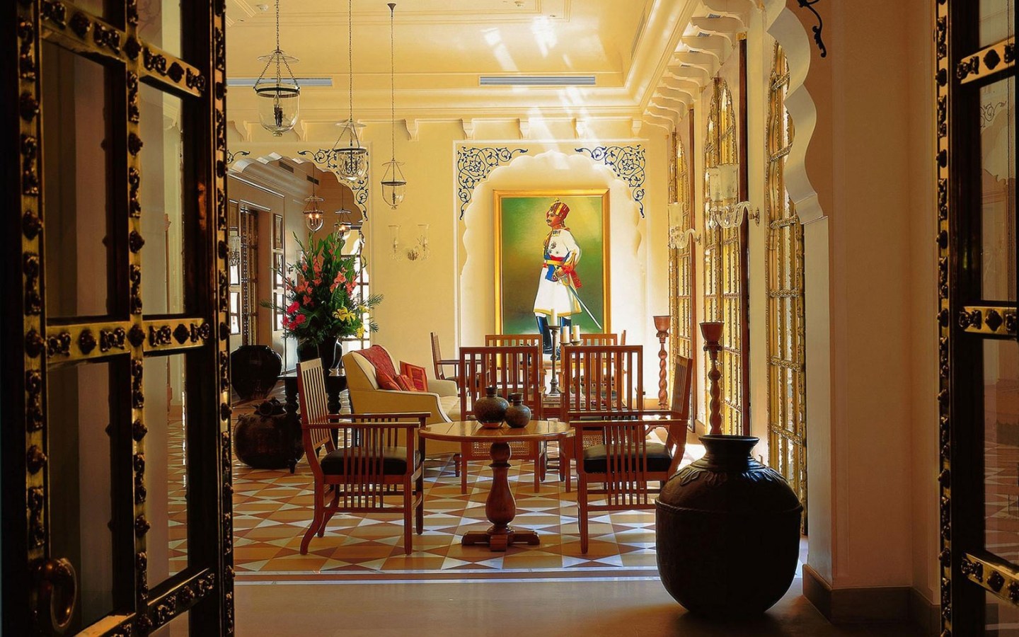 WBTOPHOTELS-10-oberoi-rajvilas