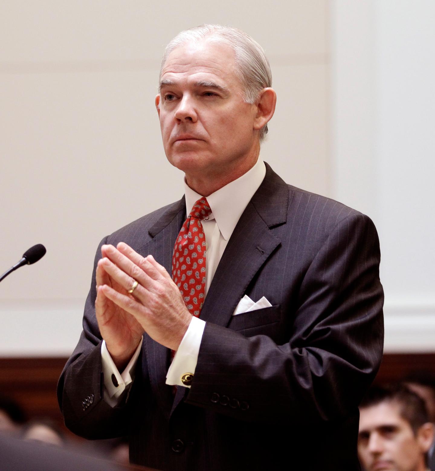Charles J. Cooper, lead attorney for proponents of Proposition 8, argues in front of the California State Supreme Court hearing in San Francisco, Tuesday, Sept. 6, 2011. On Tuesday, the California Supreme Court will be considering whether the sponsors of Proposition 8 have a legal right to appeal the federal court ruling that overturned the same-sex marriage ban, since the governor and attorney general refused to bring such an appeal. The 9th US District Court of Appeals, which has main responsibility for the case on appeal, asked the state court to weigh in on the question it deals with the stateís ballot initiative process. (AP Photo/Paul Sakuma)