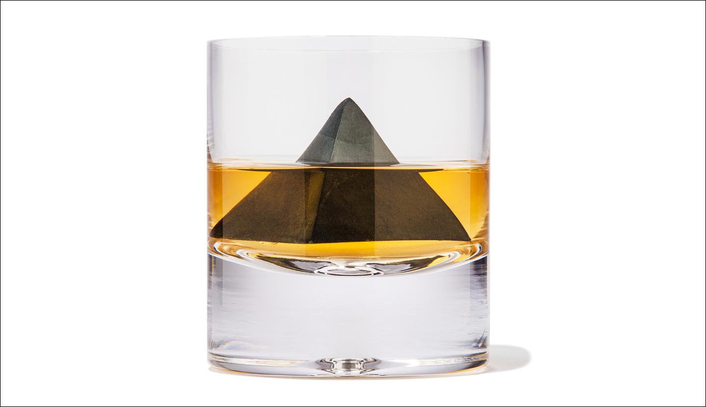 1215 FORTUNE GIFT GUIDE =