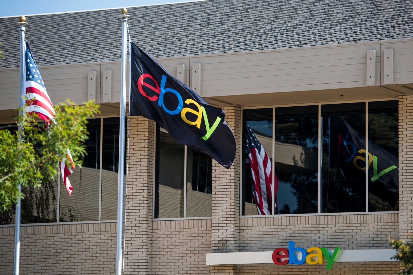 The eBay Inc. Campus Ahead Of Earnings Figures
