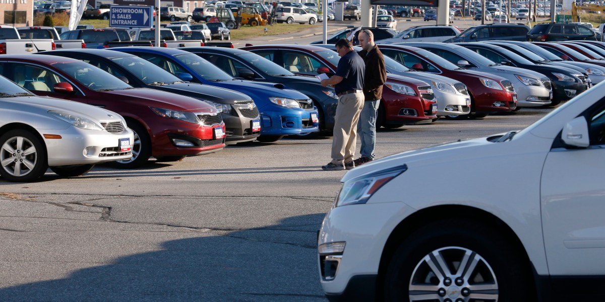 Auto Sales Decline in October Despite Dealer Discounts Fortune