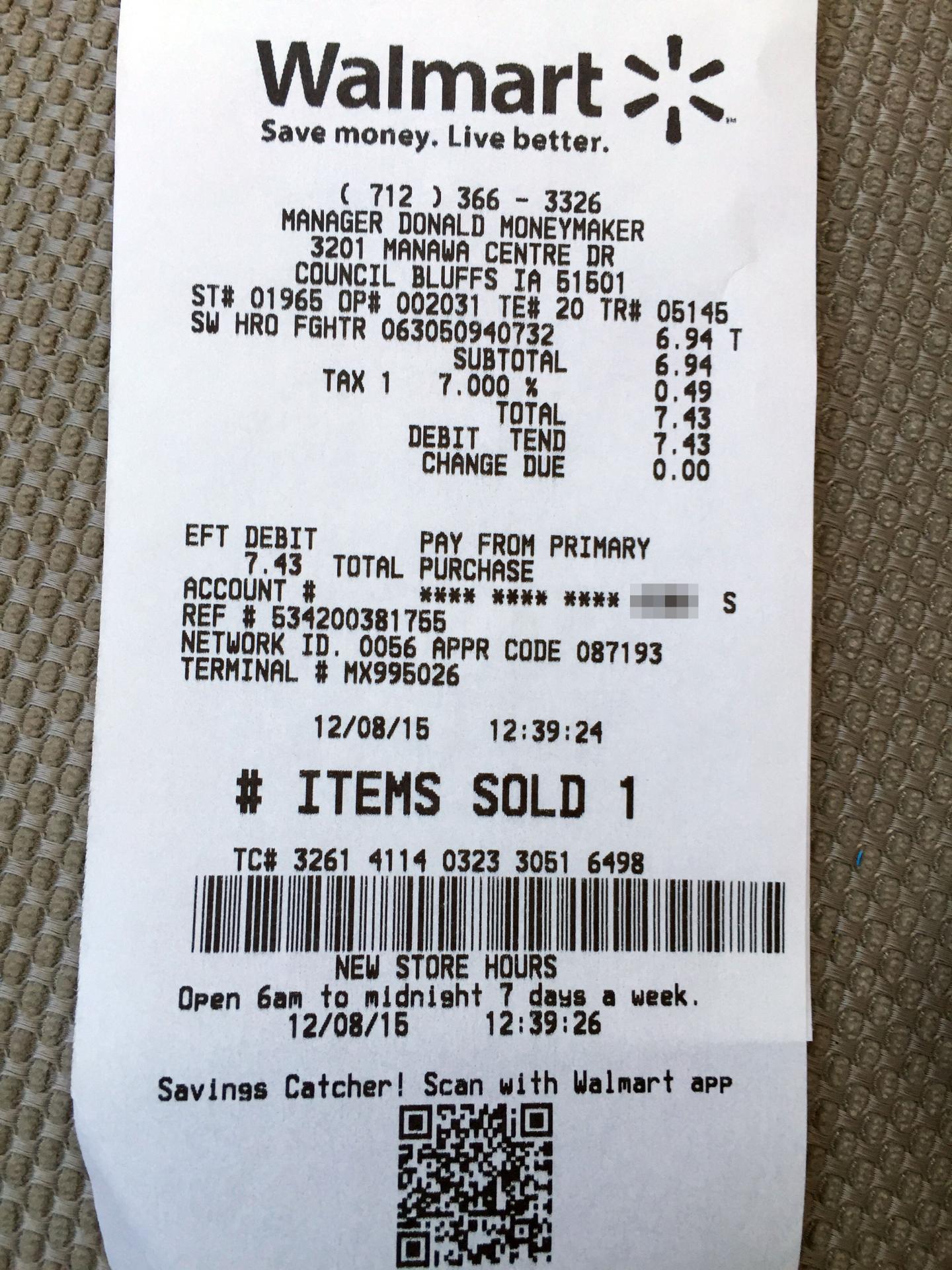 A customer's Walmart sales receipt for the Rey action figure that was not supposed to sold yet.