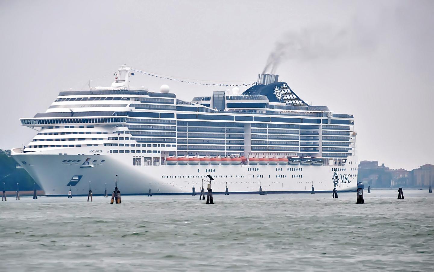Maxi Cruise MSC Divina Sails Into Venice Amid Protests