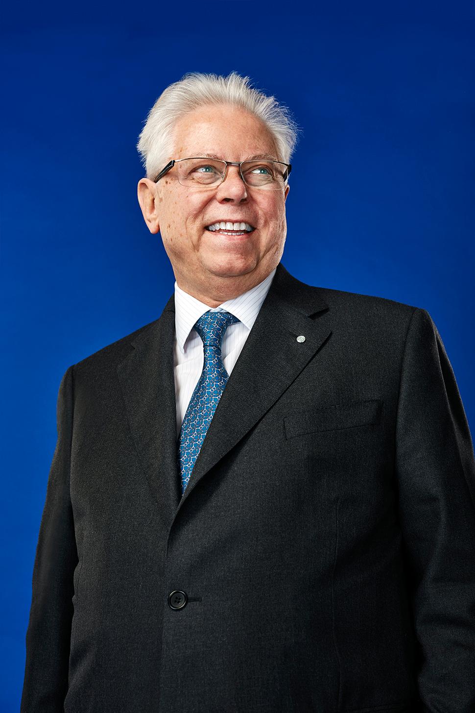 Walgreens, Stefano Pessina