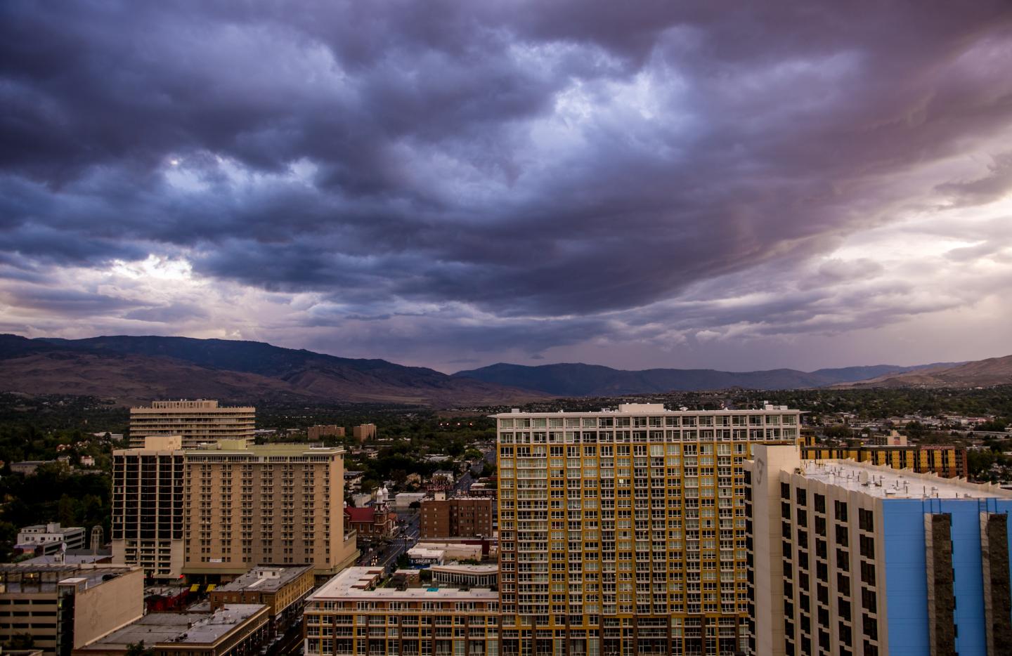 Reno Weathers Economic Downturn