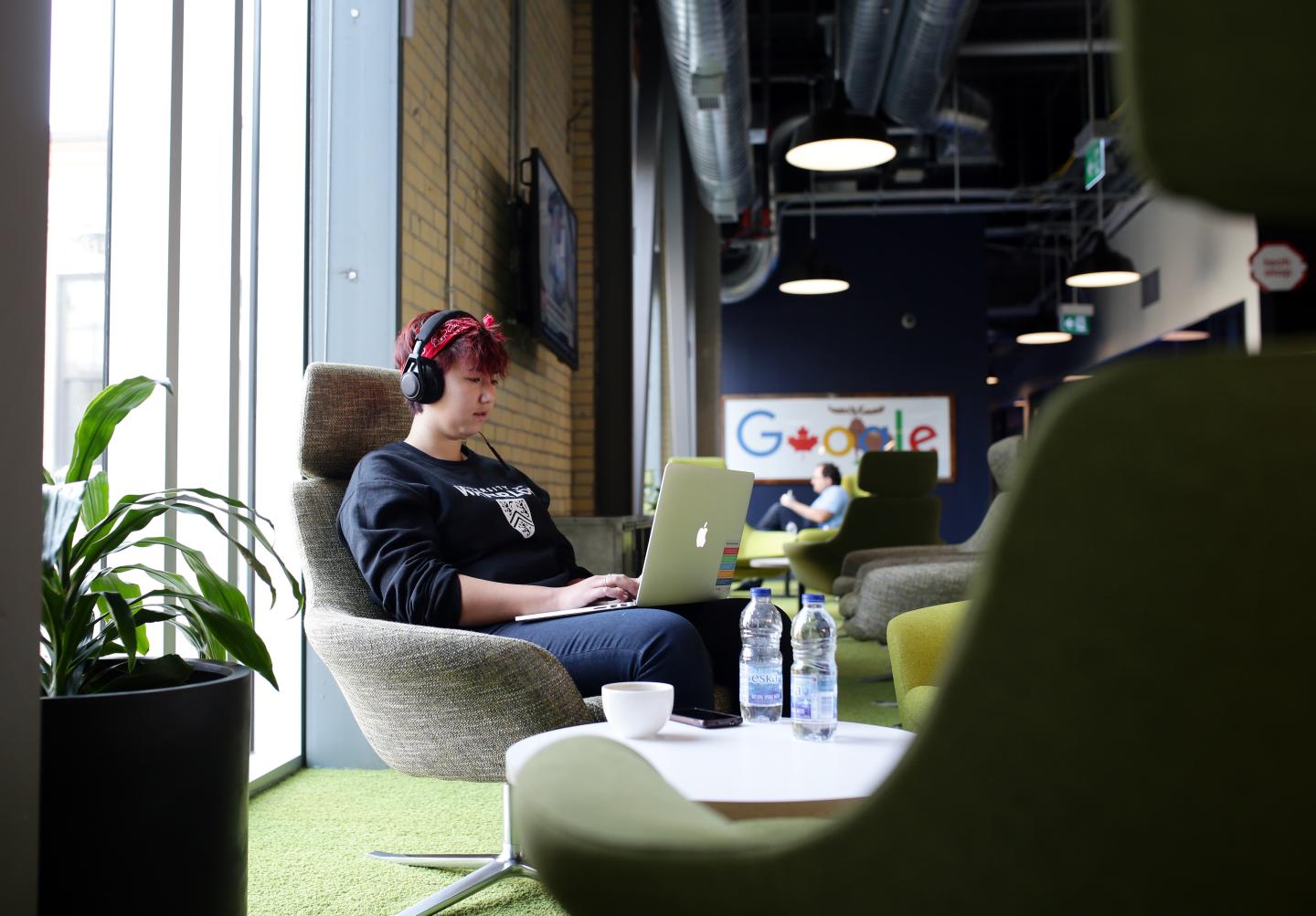 Google - Best Companies 2016