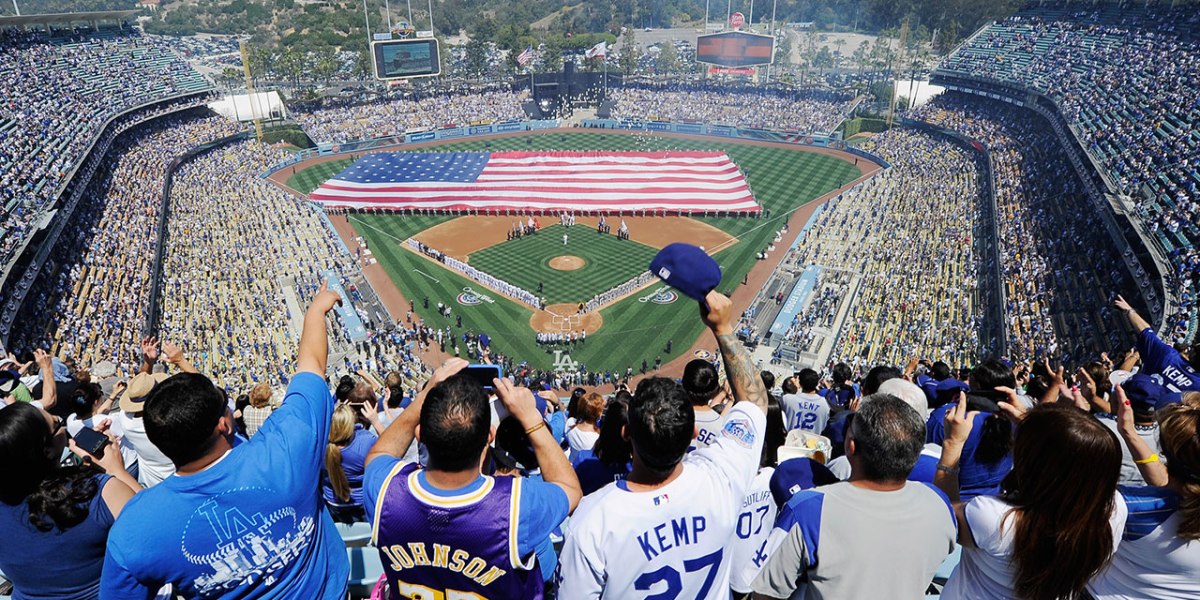 Which MLB Stadiums Have the Least—and Most—Expensive Beer | Fortune