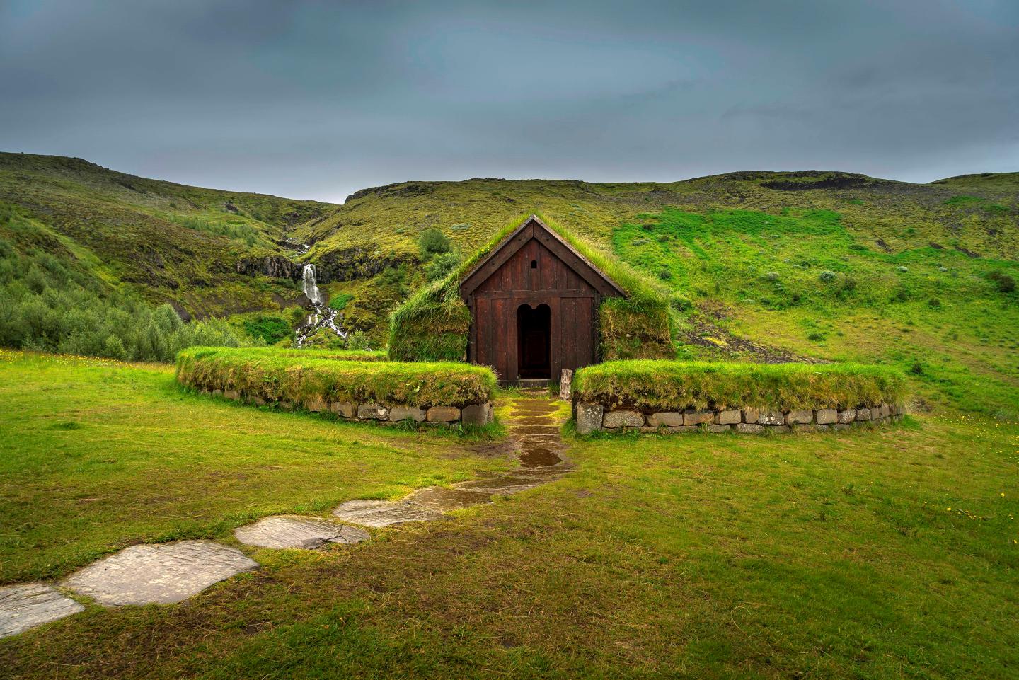 A location in Iceland where HBO's "Game of Thrones" is filmed, that can be visited as part of a tourist package from Gray Line Iceland.