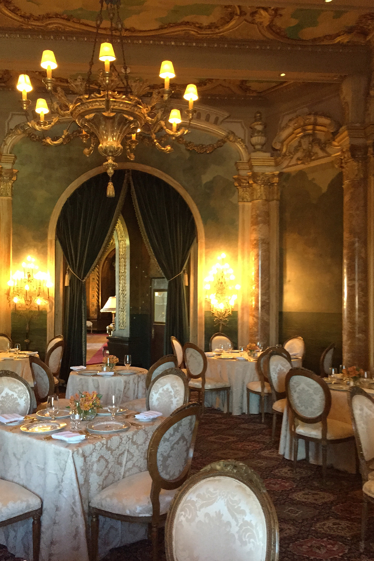 PALM BEACH, FLORIDA - NOVEMBER 1: Elaborate gold dining room in