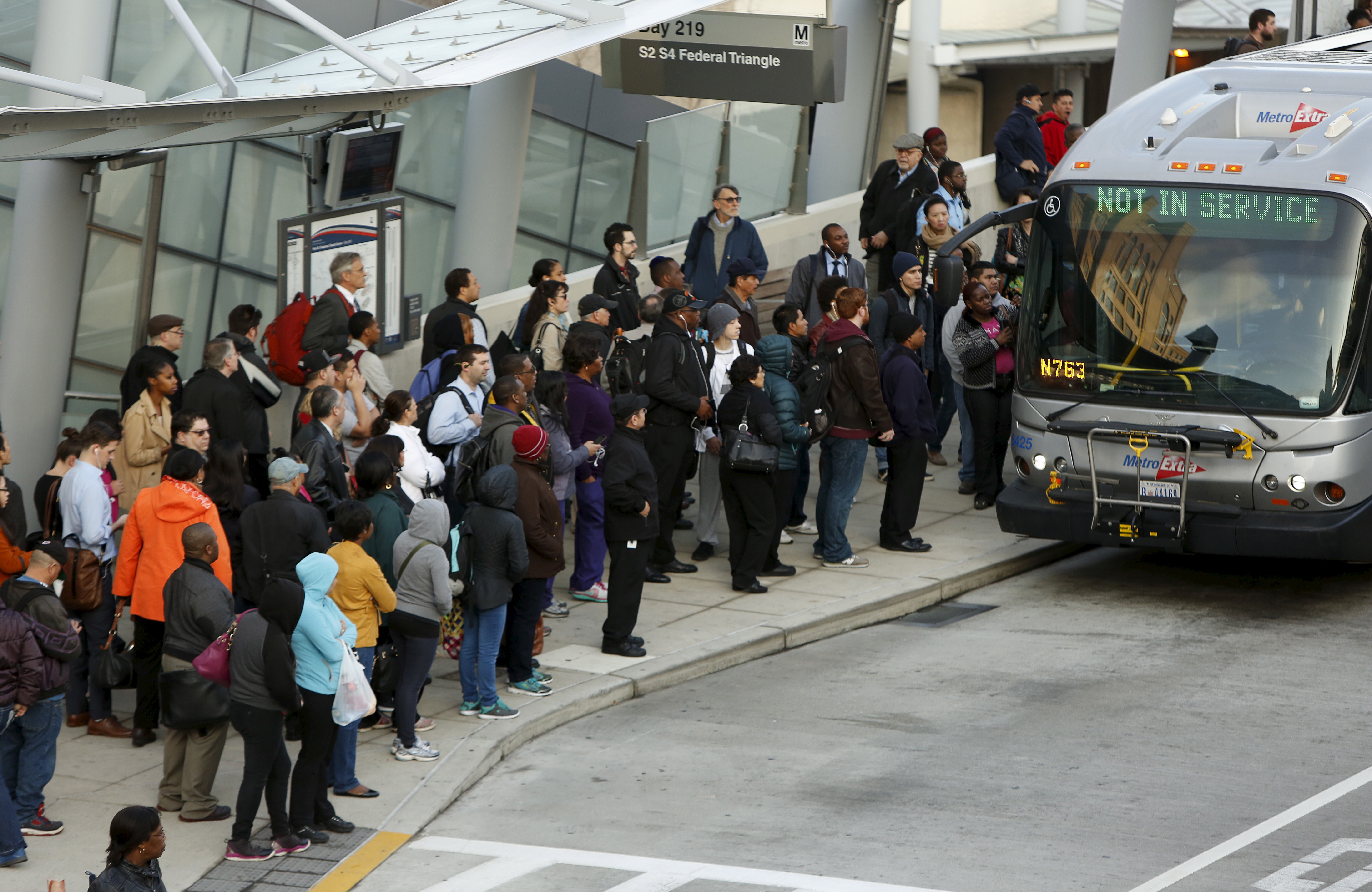 3 Big Lessons From D C S Transit Shutdown Fortune