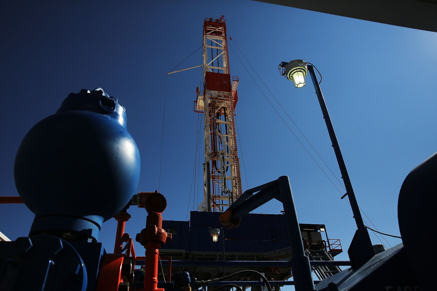 Texas Oil Companies Work To Adapt To Falling Oil Prices