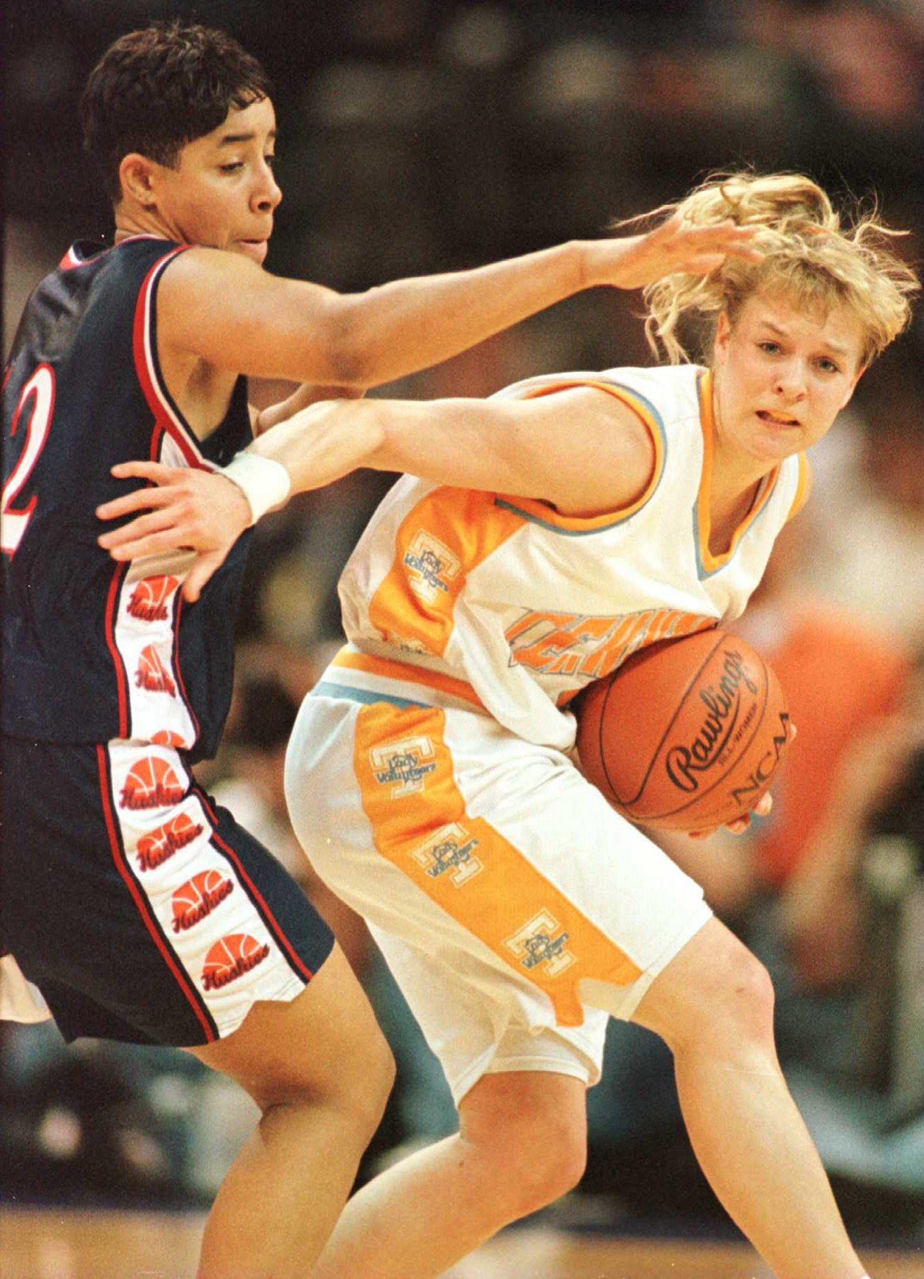 Tennessee v UConn