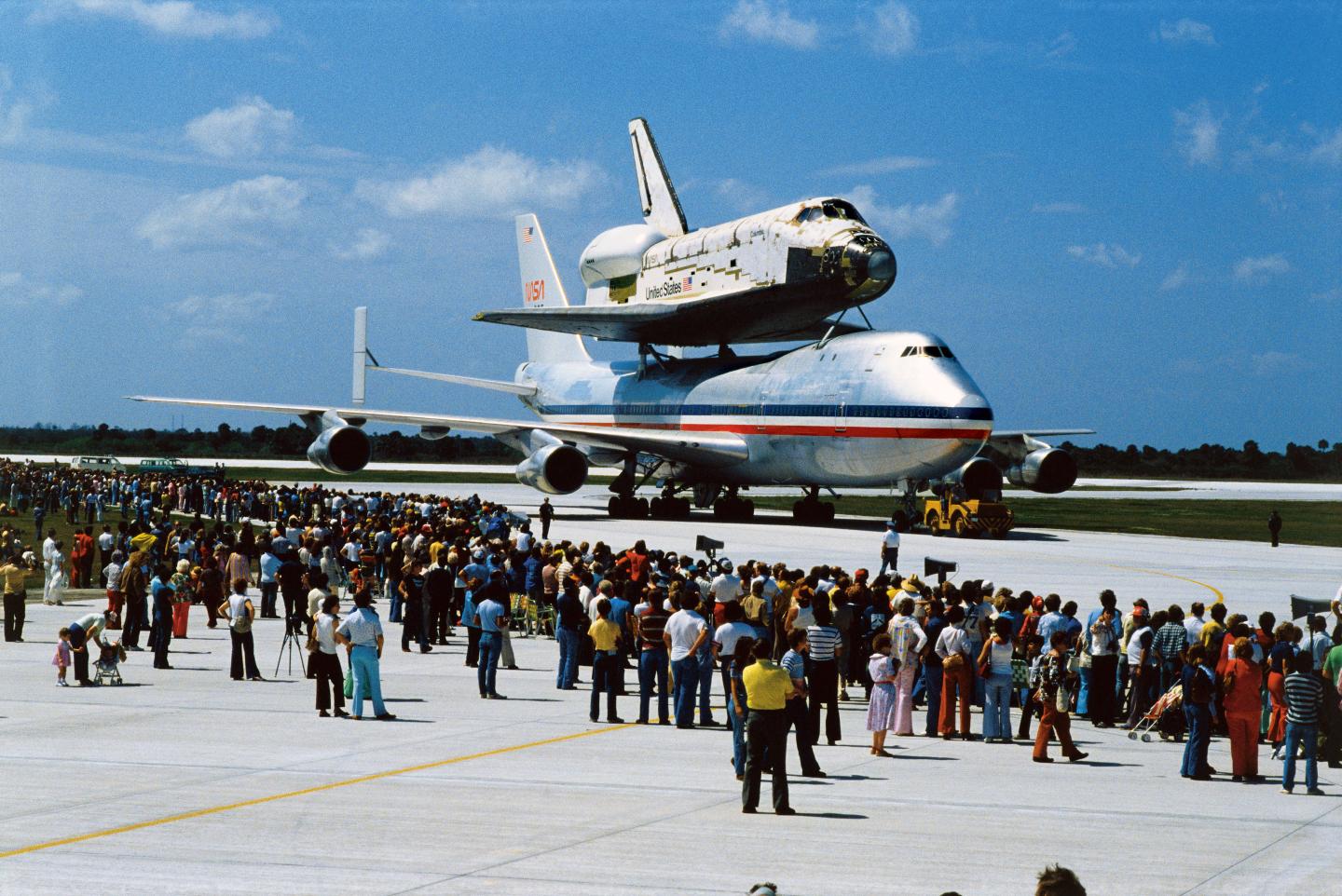 Crowd Watching Preparation for Columbia Takeoff