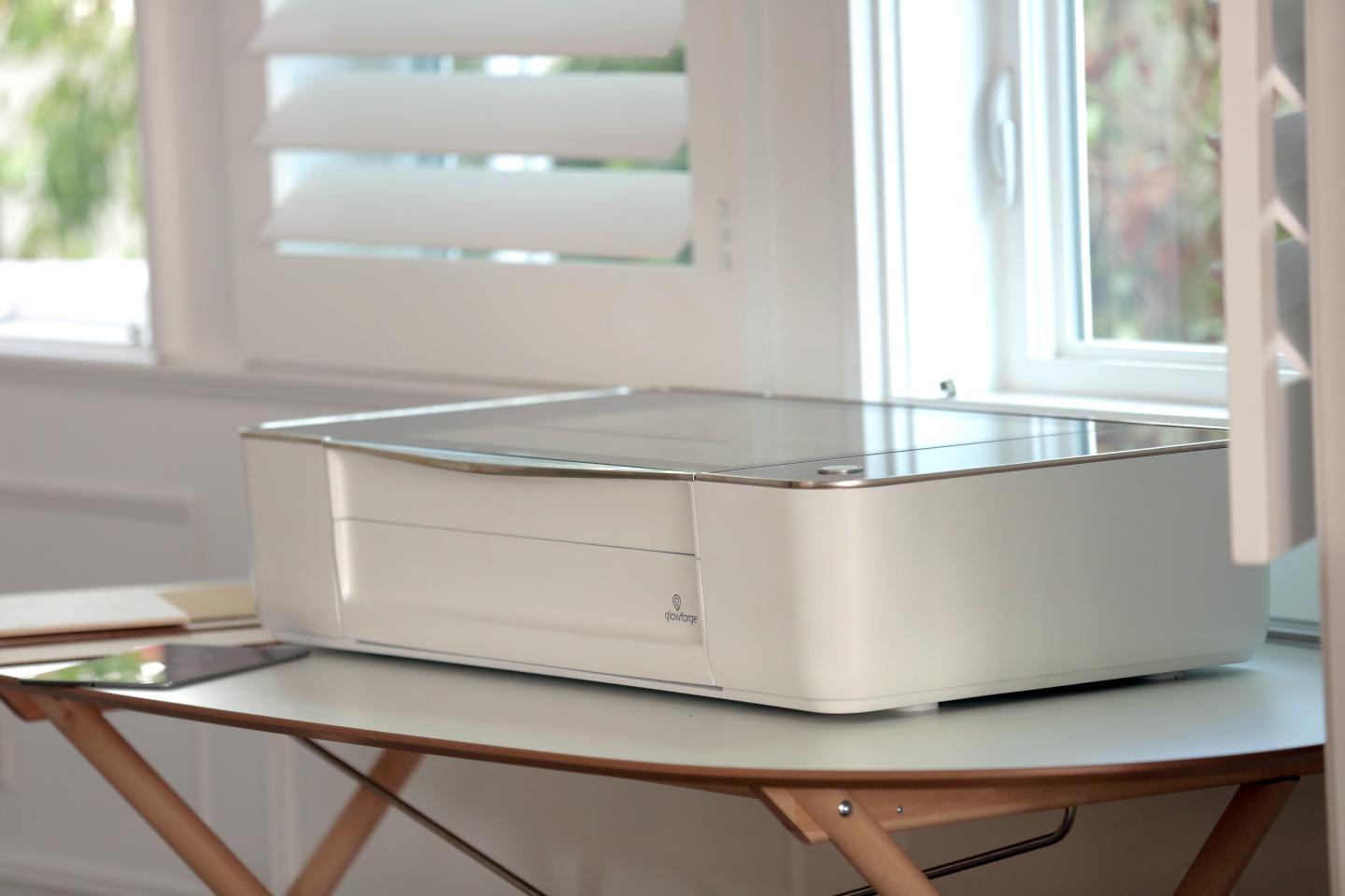 Glowforge's basic model
