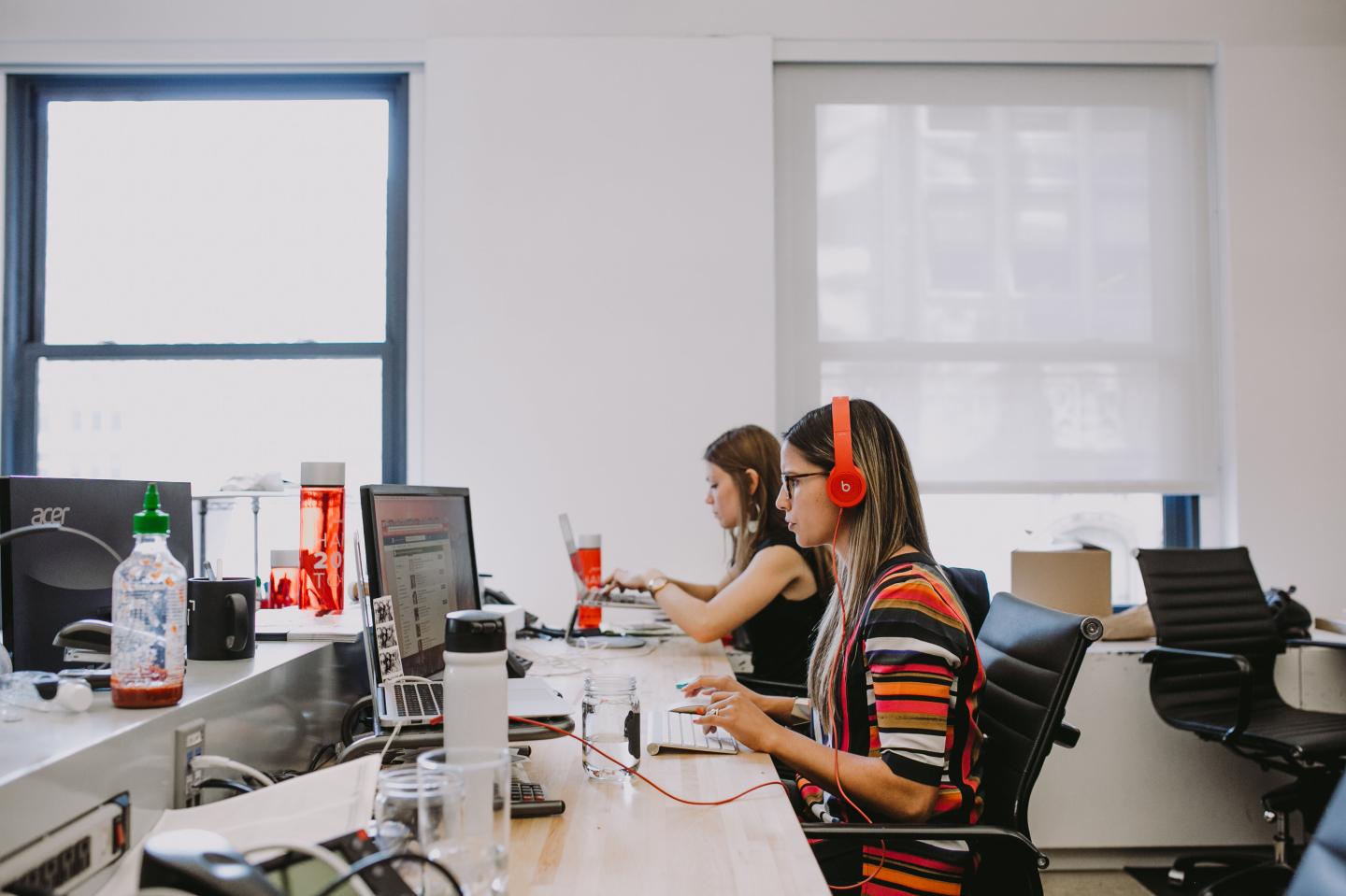 best workplaces advertising and marketing 2016- NewsCred