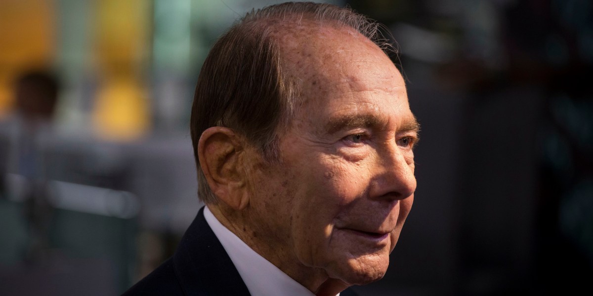 Former AIG Chief Hank Greenberg s Fraud Case Finally Goes To Court Fortune