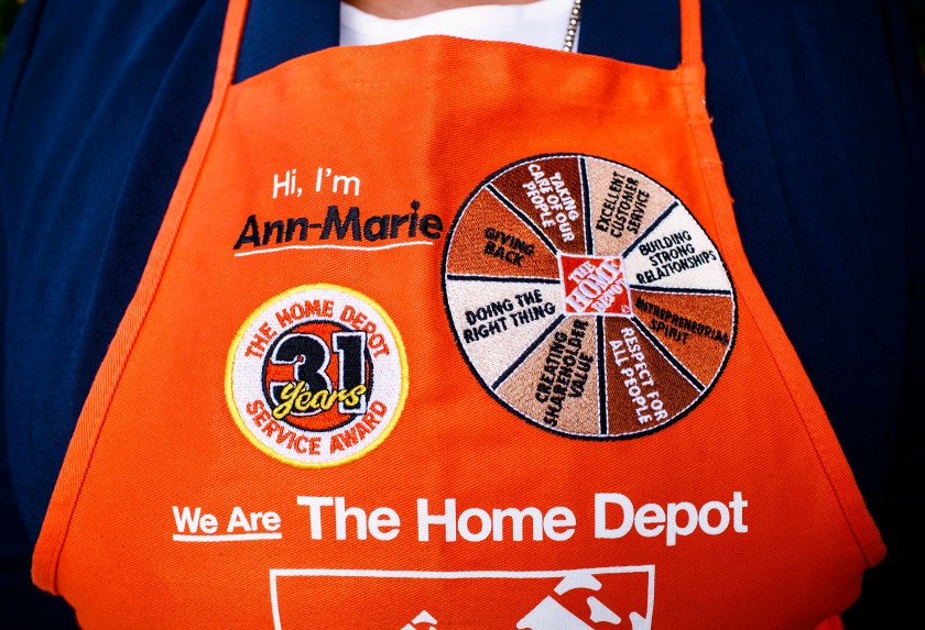 How Home Depot's Ann-Marie Campbell Rose From Cashier to the C-Suite |  Fortune