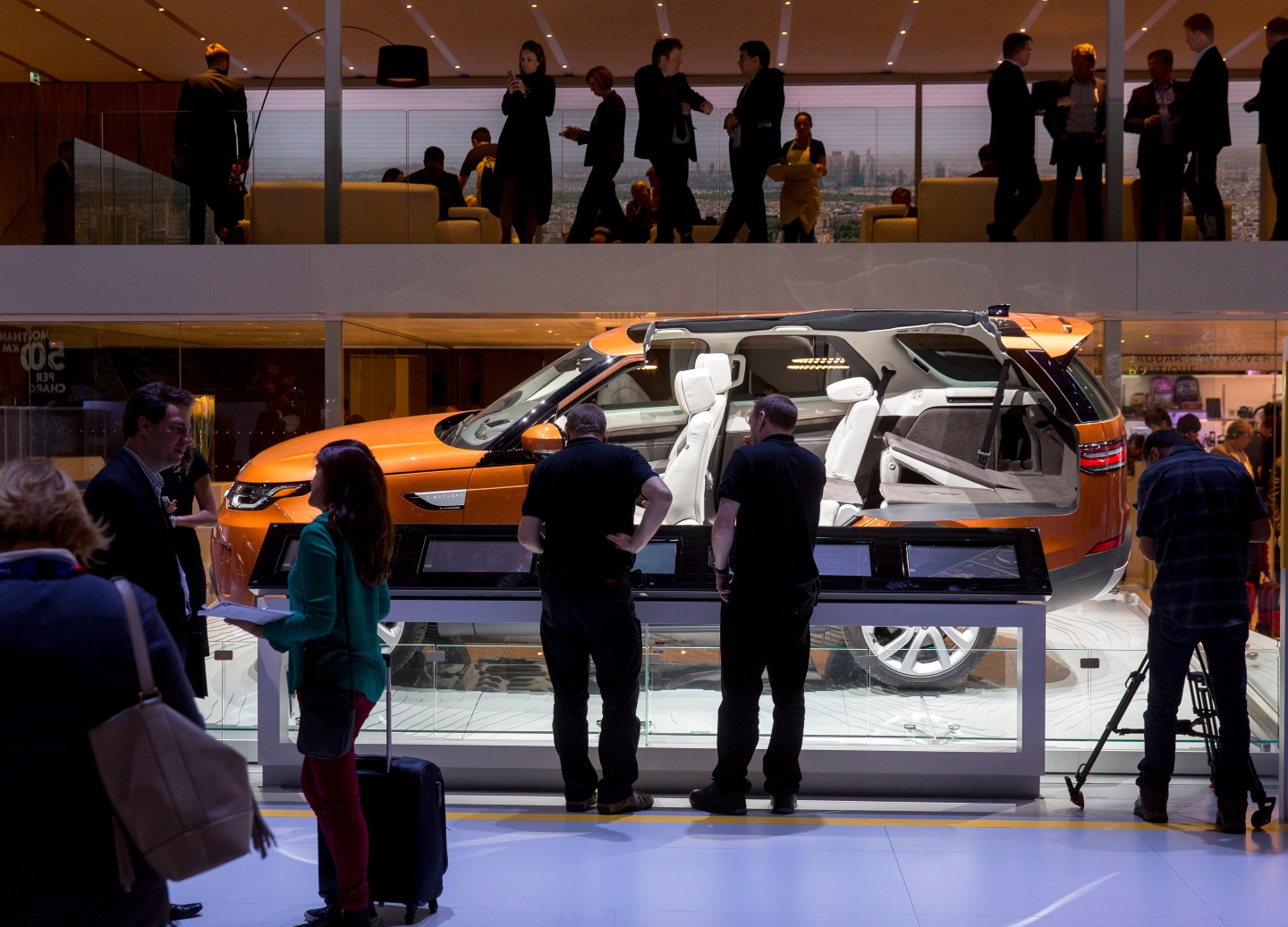 International Paris Motorshow, Land Rover Discovery