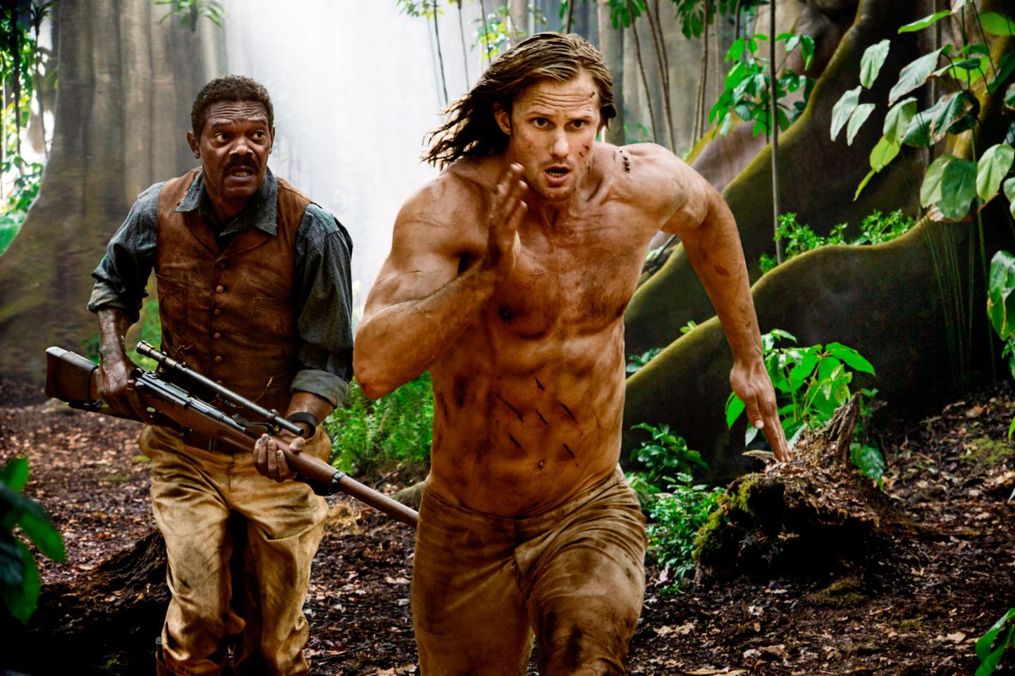 THE LEGEND OF TARZAN, from left: Samuel L. Jackson,Alexander Skarsgard as Tarzan, 2016 ph:Jonathan