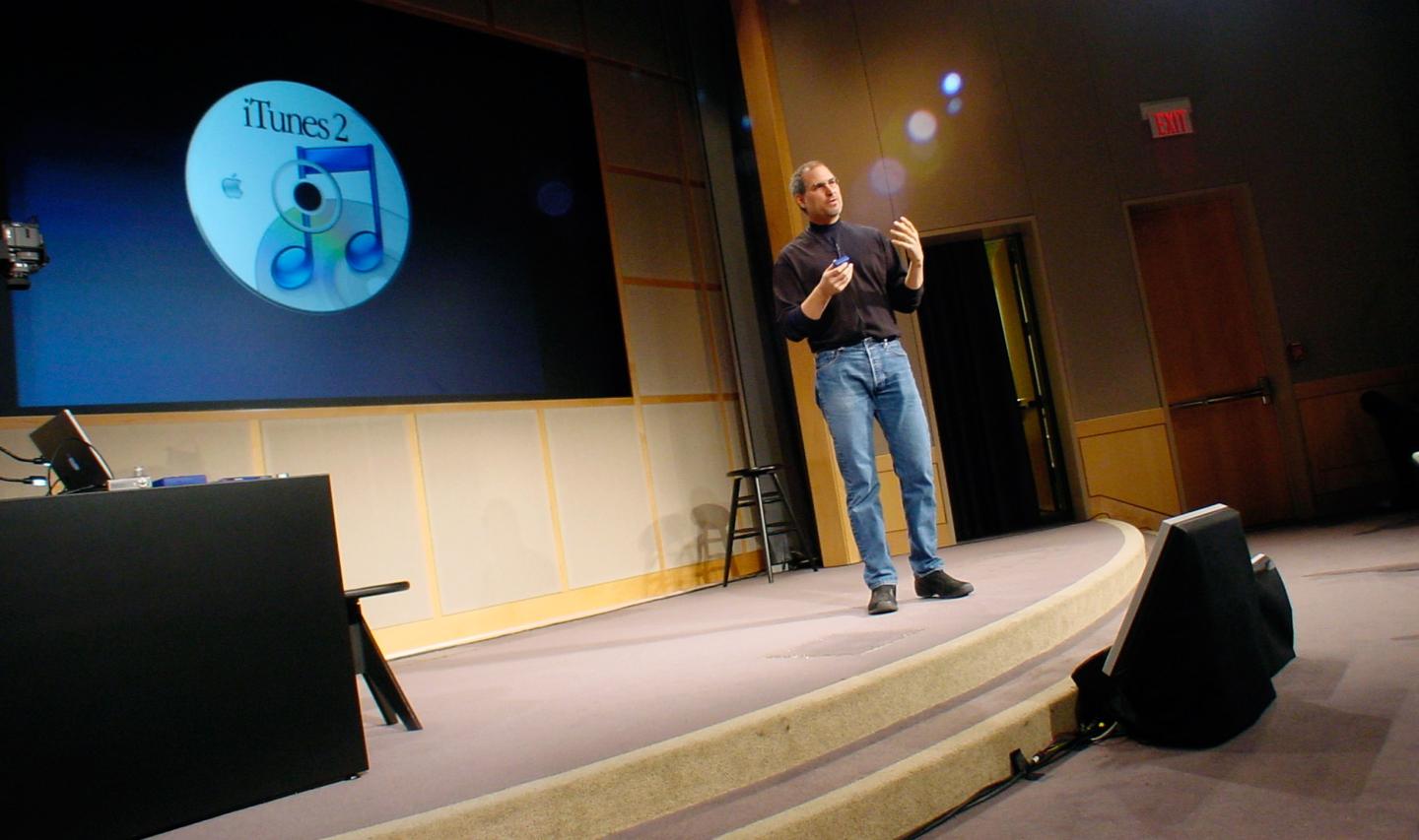 2001, Front-Row Seat to History: Schlender captured on camera the iPod launch event. 