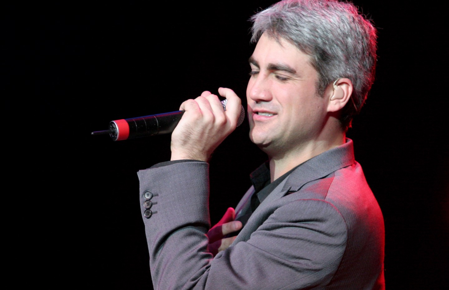 2006 American Idol Winner Taylor Hicks In Concert at Borgata's Music Box in Atlantic City - April 14, 2007