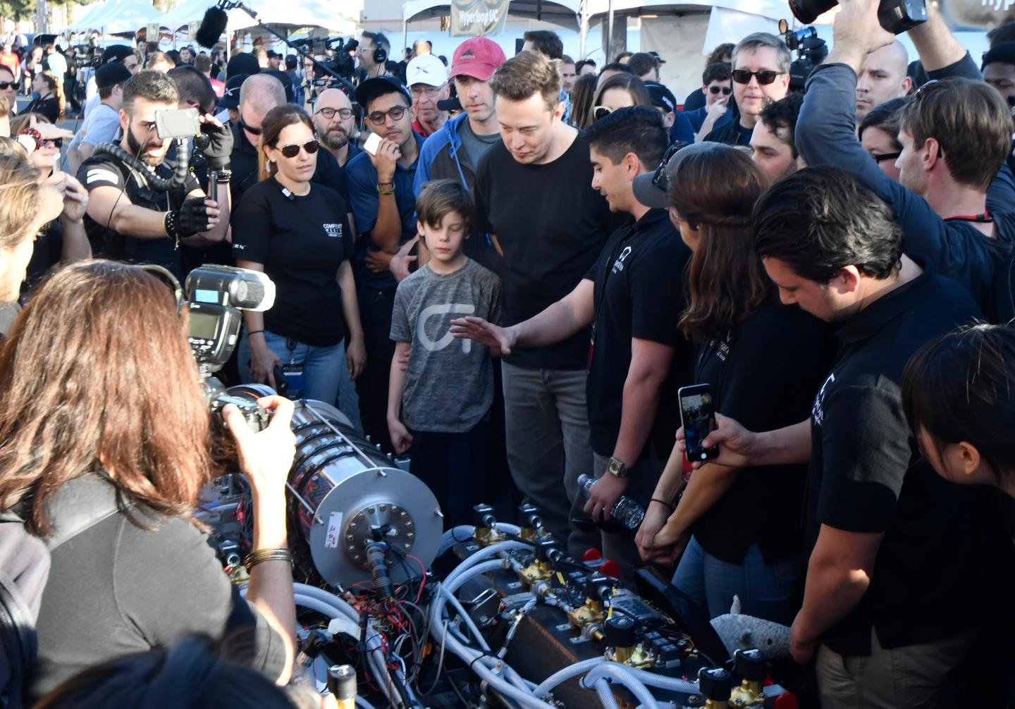 US-TECHNOLOGY-SPACE X-HYPERLOOP