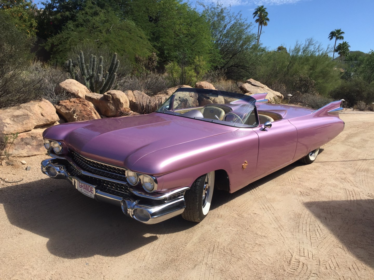lot-1139-1959-cadillac-topless-roadster