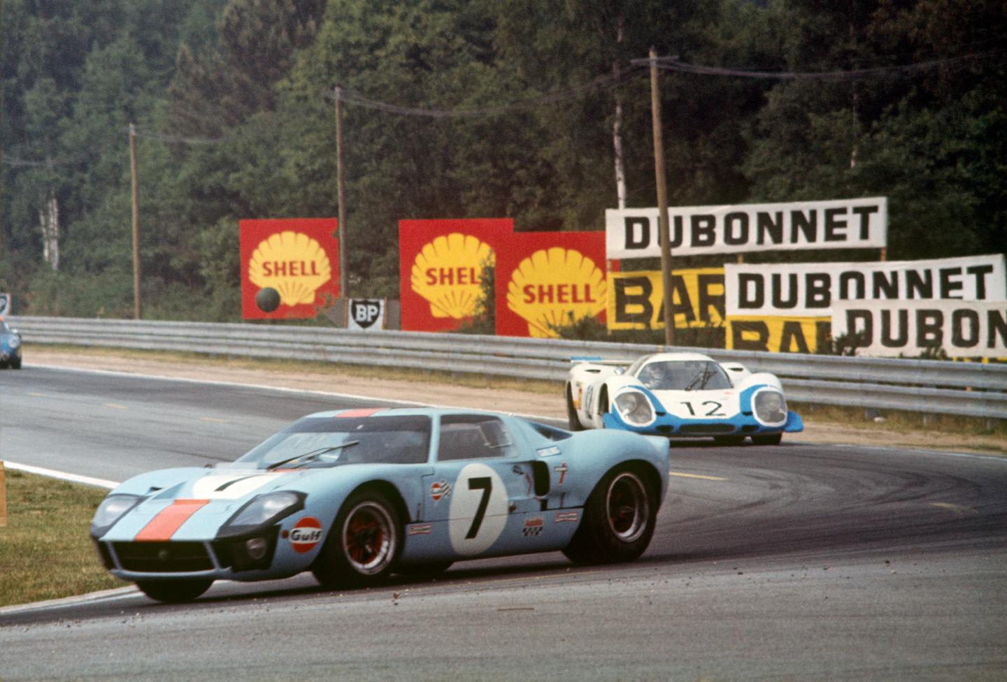Le Mans.