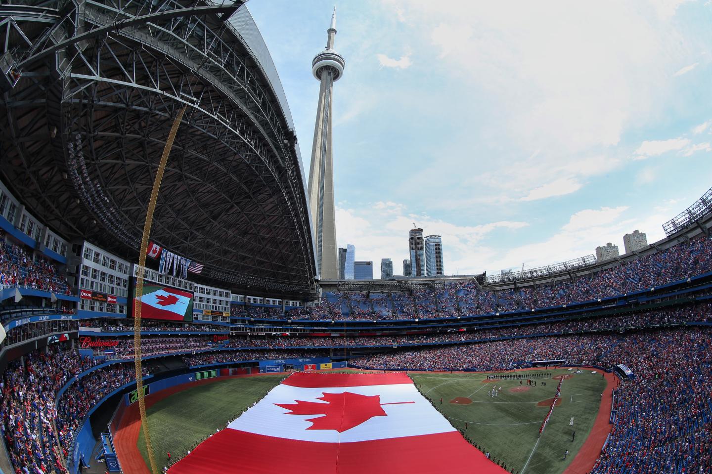 Milwaukee Brewers v Toronto Blue Jays