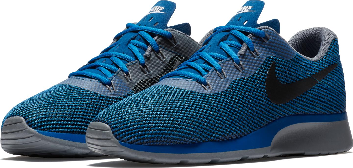 Nike Tanjun