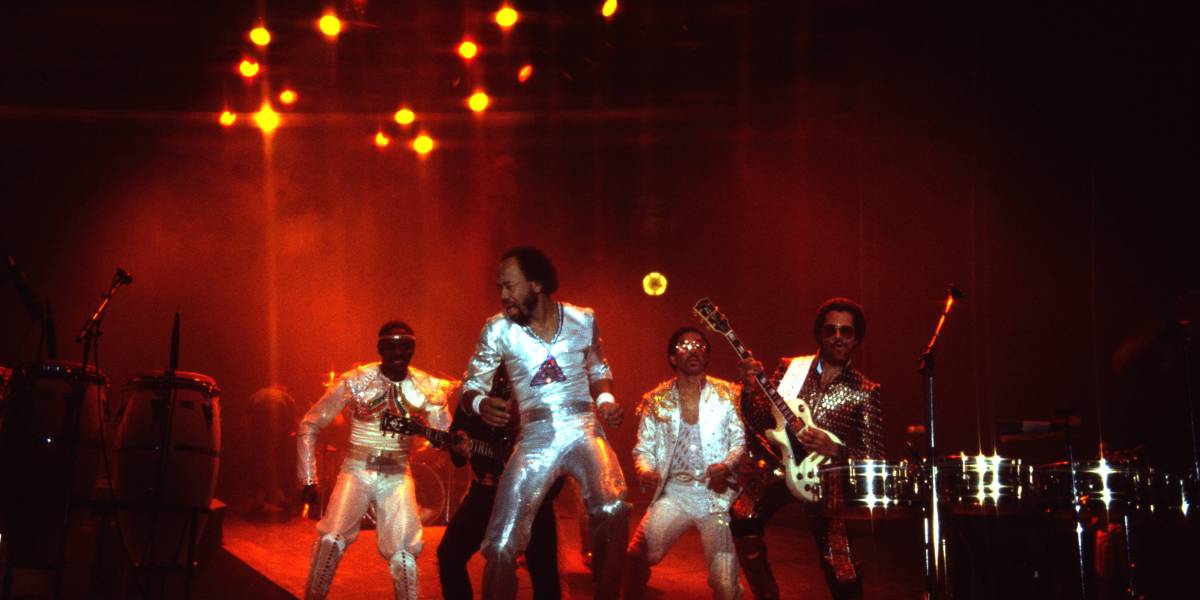 EARTH WIND FIRE SEPTEMBER visual data 8