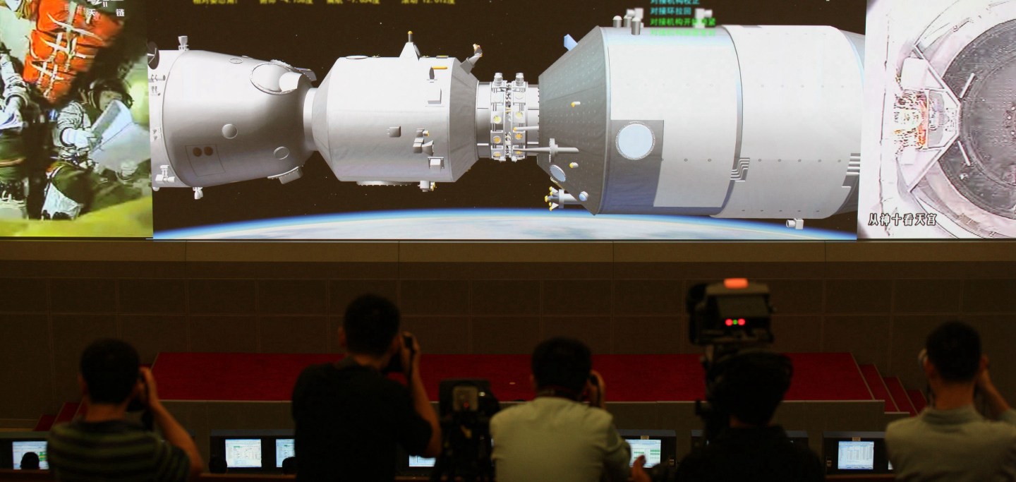 Shenzhou X Docks With Tiangong-1