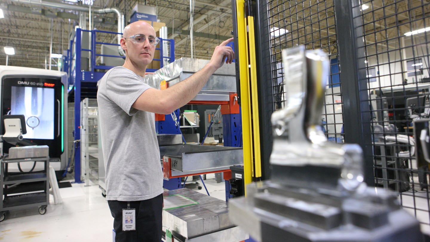 stryker-100-best-companies-2018-web