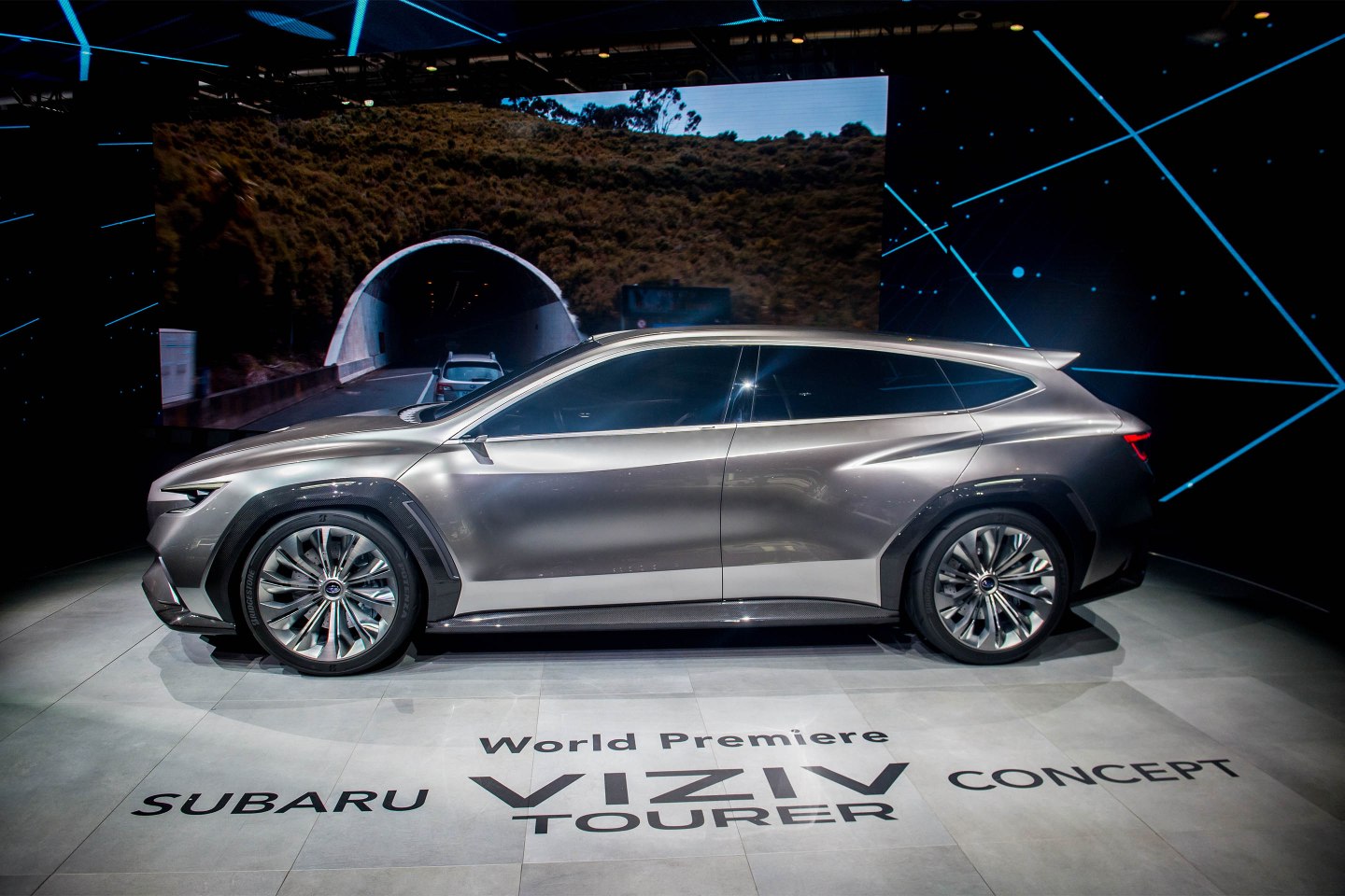 subaru-viziv-tourer-concept