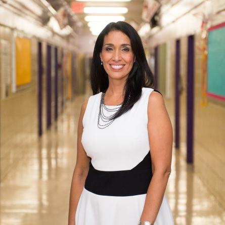 most-powerful-latinas-magda-yrizarry